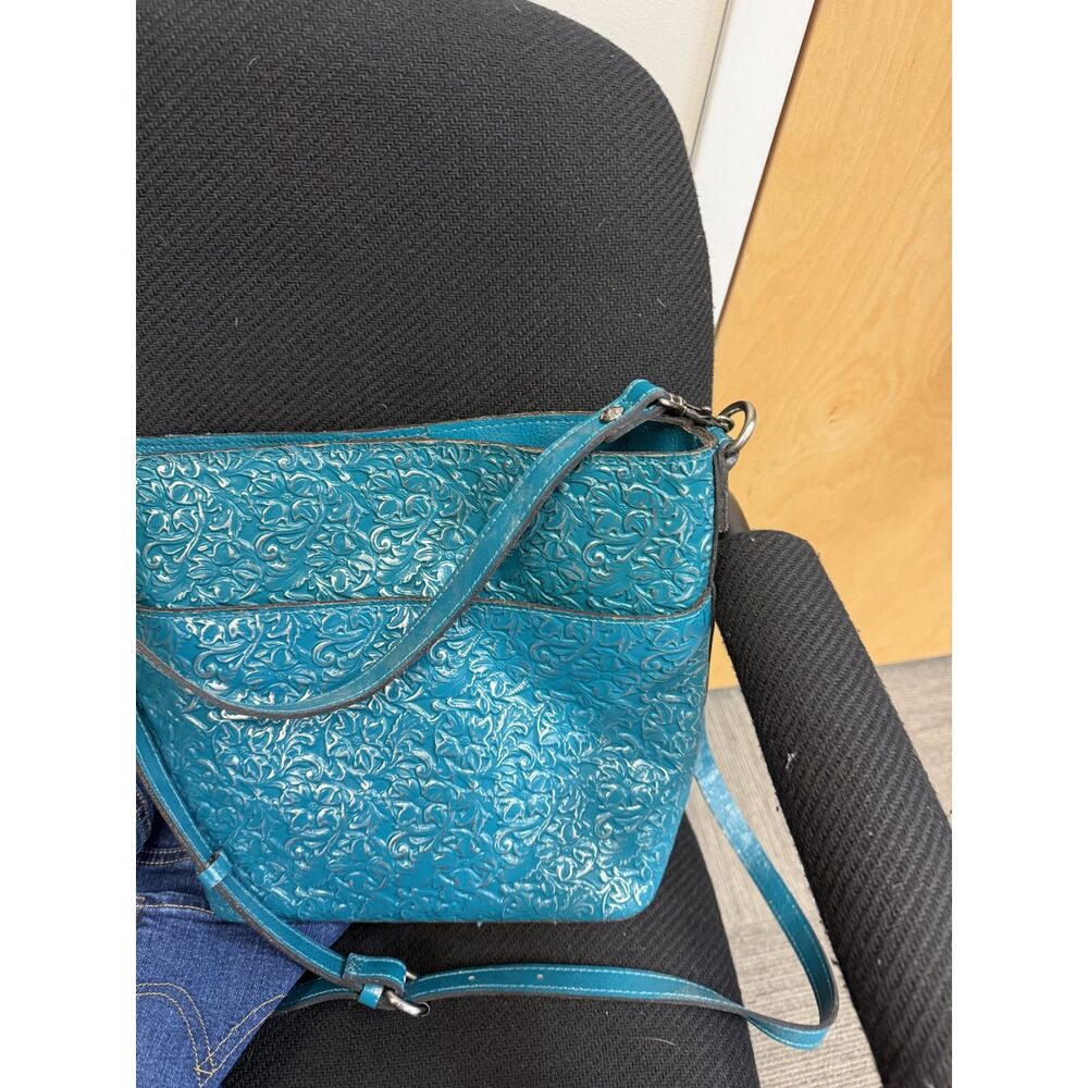 Patricia Nash Harper Tote C/b Teal Silver Metallic Floret Tooled Leather NWT - Picture 3 of 6